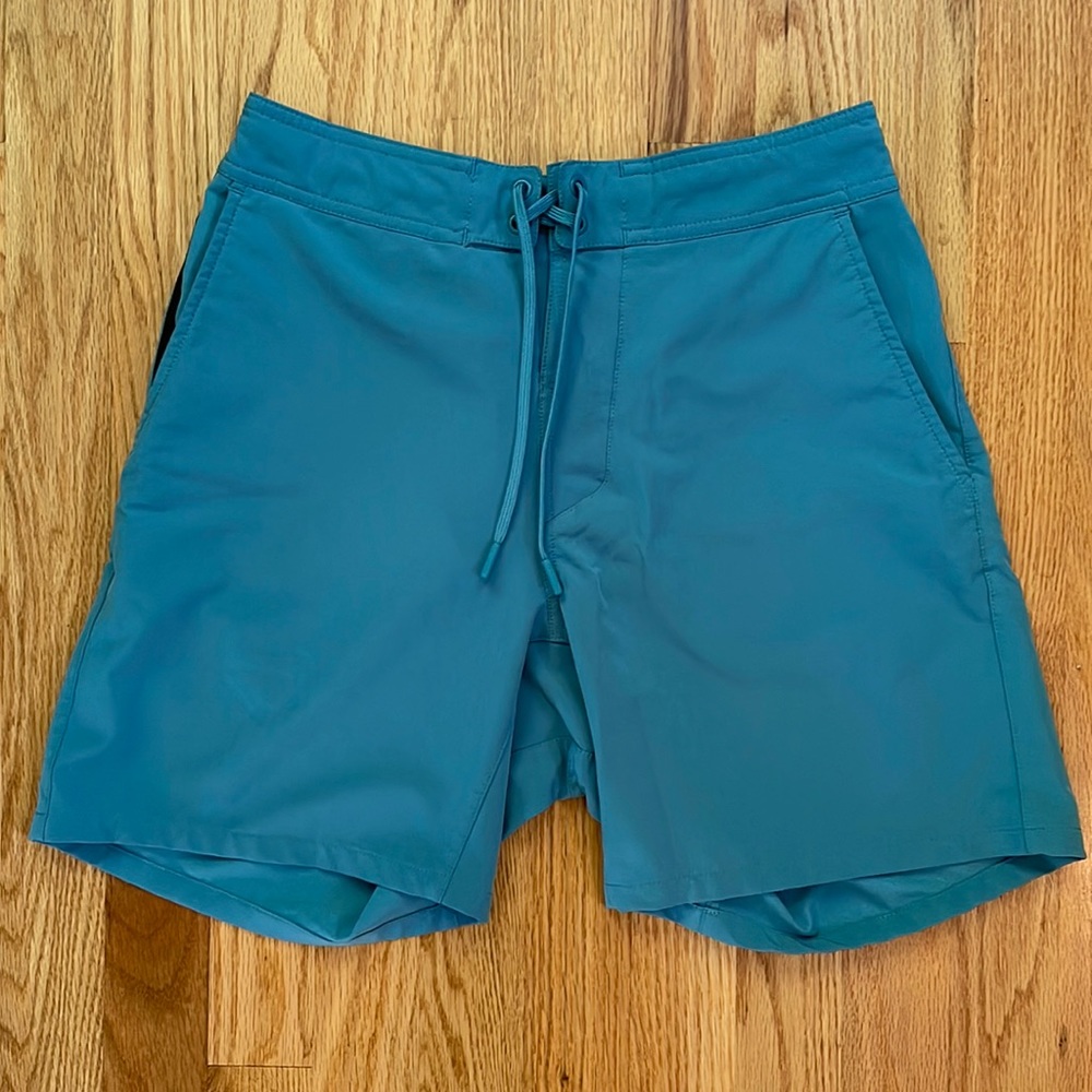 Ten thousand foundation short 7” inseam, no liner, small